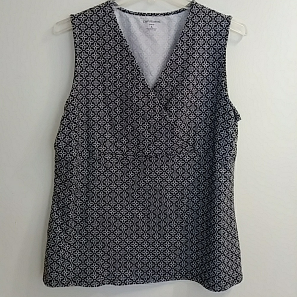 Black & white cotton sleeveless top